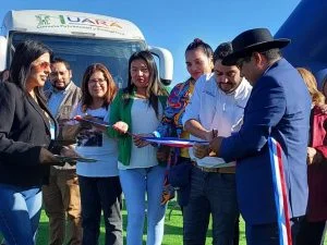 Gobierno de Tarapacá entregó vehículos al Municipio de Huara por más de $500 millones 