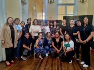 SENDA Tarapacá realiza conversatorio “Esto es sin juzgar” con mujeres de Tarapacá