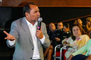 Alcalde Patricio Ferreira abordó temas prioritarios de seguridad pública con Ministra del Interior Carolina Toha y general director de Carabineros Ricardo Yánez