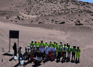 Rutas del Desierto participa de jornada de limpieza del patrimonio natural de Alto Hospicio