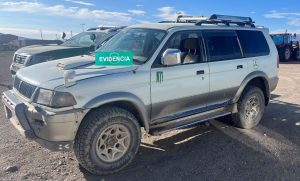 El vehículo fue detectado ingresando desde Bolivia a Chile por paso no habilitado Carabineros incauta camioneta que podría haber participado en disparos en frontera