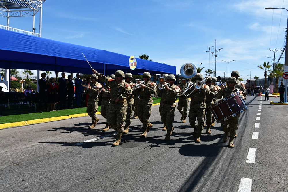 Masiva Convocatoria De Fuerzas Vivas En Desfile Cívico Militar Por El ...